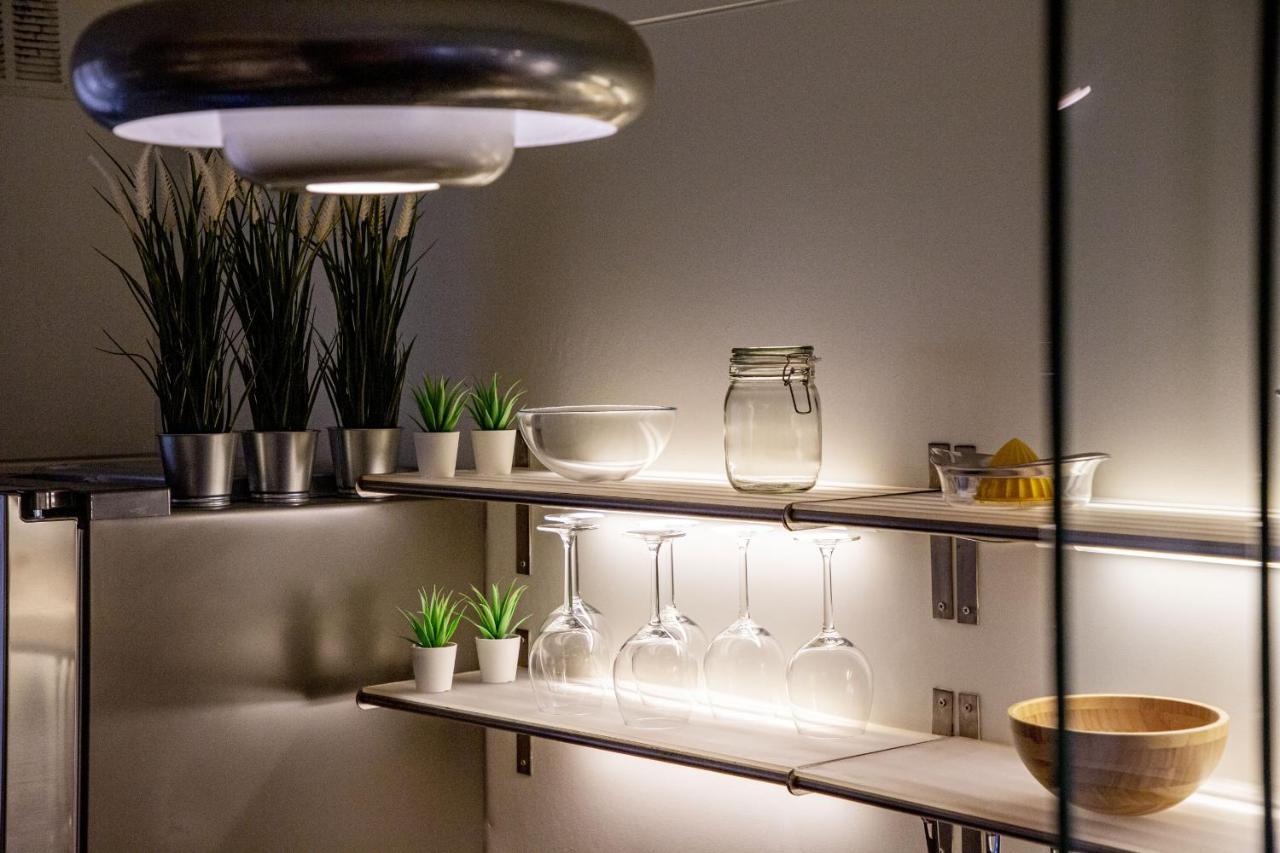 Bauhaus Apartment By People Rentals Bilbao Esterno foto
